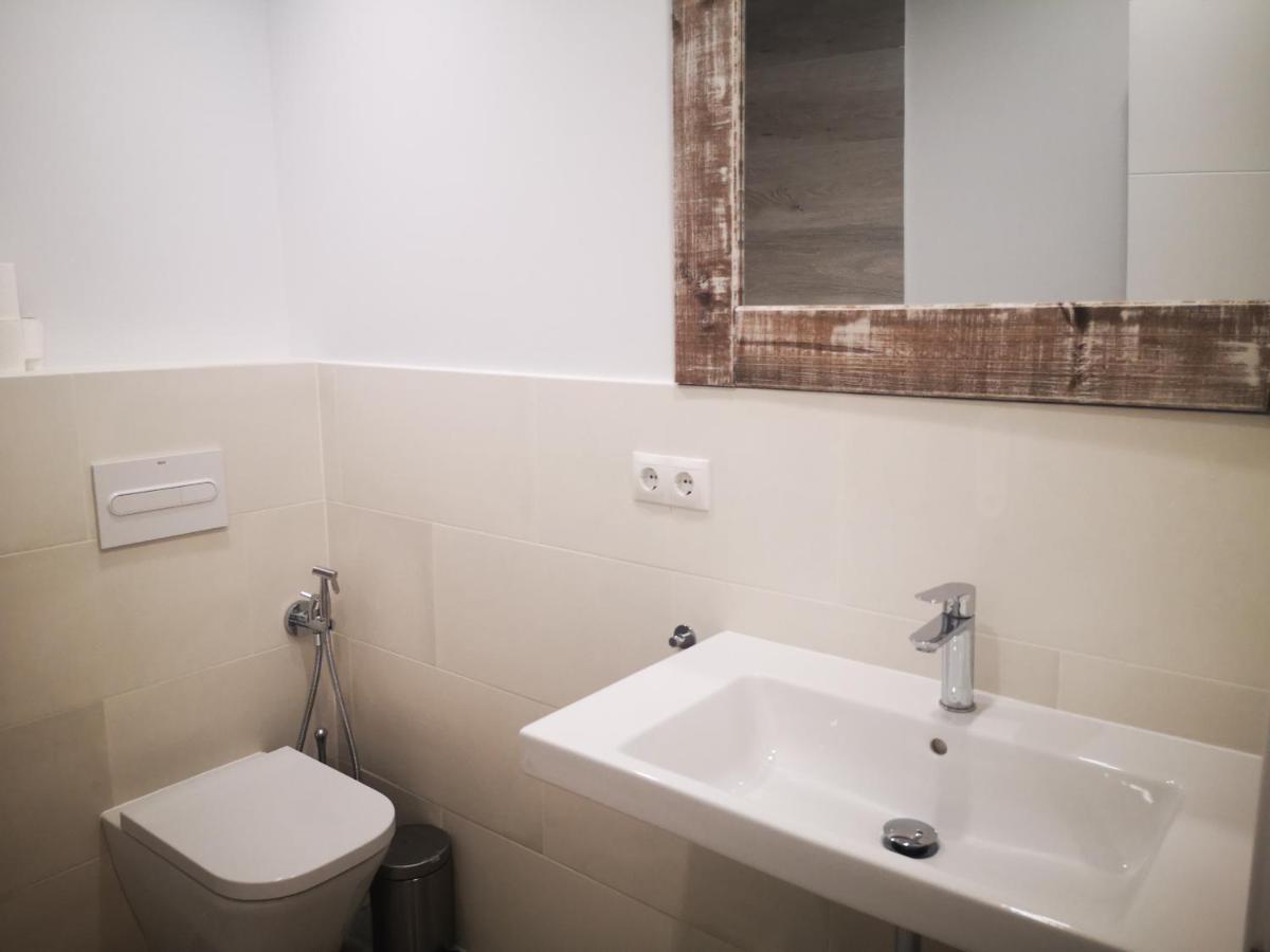Beautiful Apartment In The Heart Of Севілья Екстер'єр фото